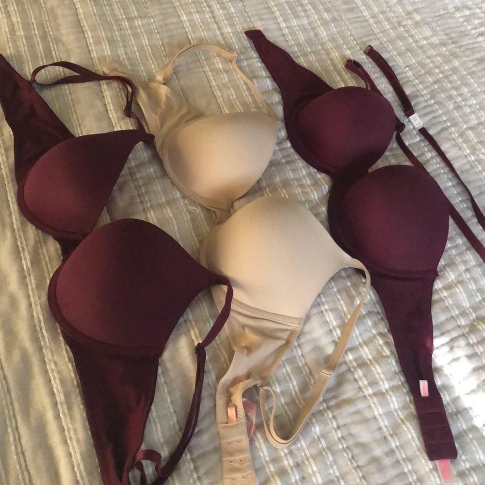 32D Victoria’s Secret PINK bras